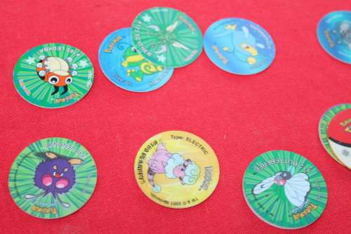 90 Assorted Pokemon Tazo's