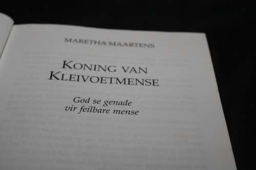Koning van Kleivoet-Mense  Maretha Maartens