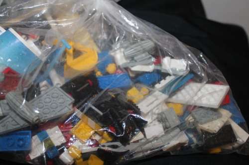 4kg of Assorted Lego