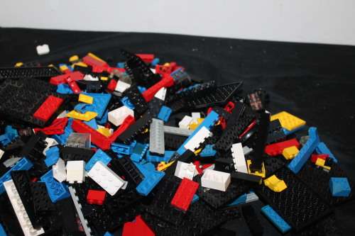 4kg of Assorted Lego