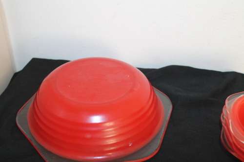 Retro Red Phoenix Pudding Set