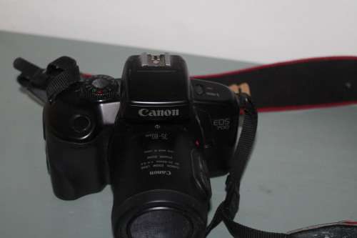 Canon EOS 700qd Film Camera