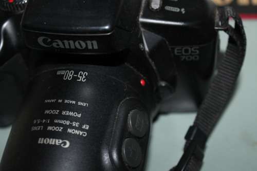 Canon EOS 700qd Film Camera