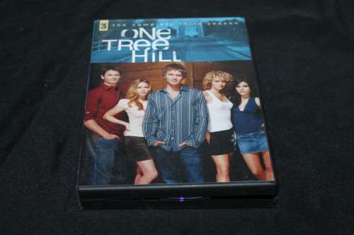 One Tree Hill Season 3