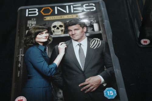 Bones Season 1 - 8