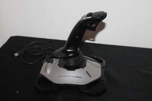 Joystick Extreme 3D Pro