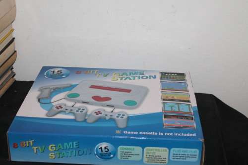 8 Bit TV Game Station
