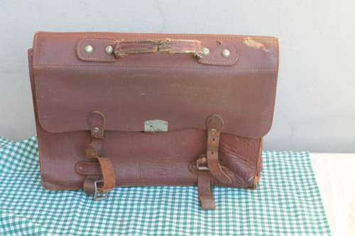 Vintage Leather briefcase
