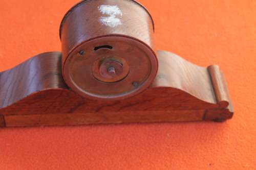 Vintage wind up clock