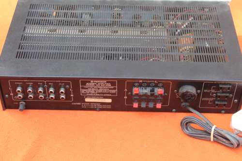 Pioneer Amp