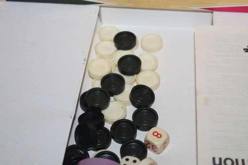 Ideal Games Backgammon