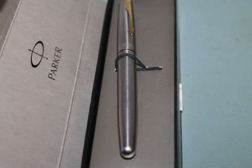 Parker Frontier Fountain Pen