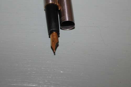 Parker Frontier Fountain Pen