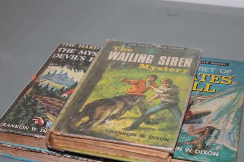 The Hardy Boys 5 Hard covers