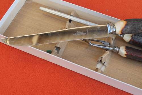 Stag Handle Carvers