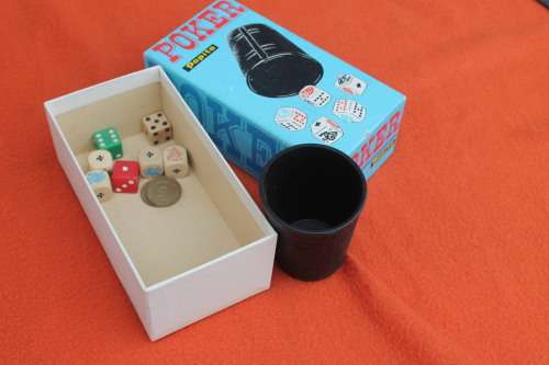 Boxed Poker dice