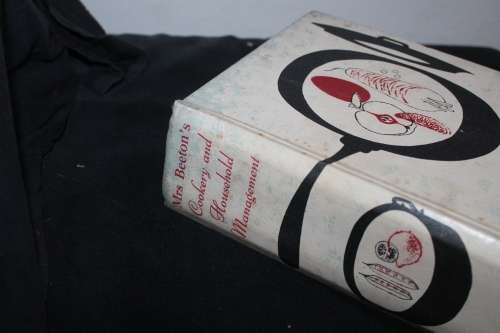 Mrs Beeton`s Cookery and Household Management