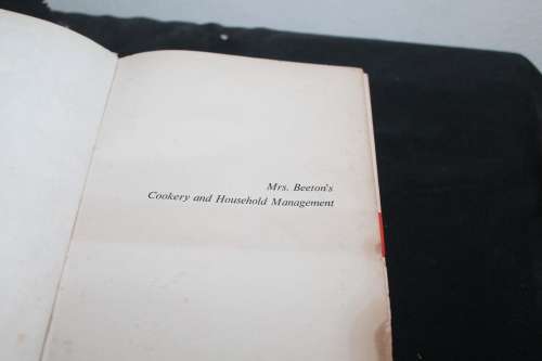 Mrs Beeton`s Cookery and Household Management