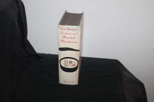 Mrs Beeton`s Cookery and Household Management