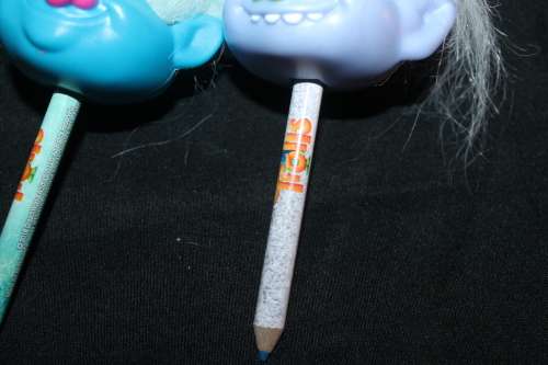4 Trolls with pencil