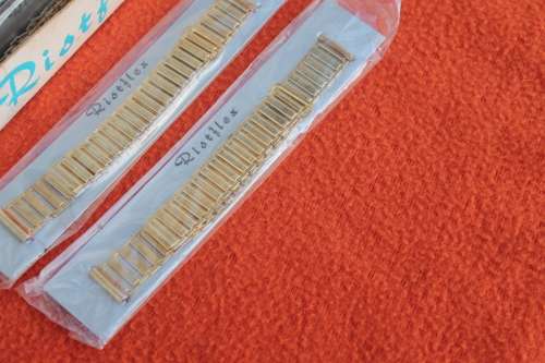 12 Vintage watch straps