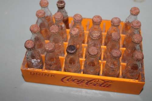 Mini Coke Crate with Bottles