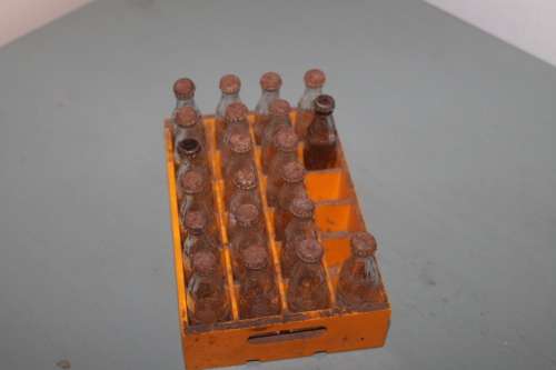 Mini Coke Crate with Bottles