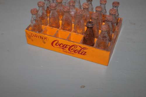 Mini Coke Crate with Bottles