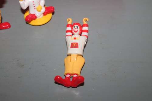 4 Macdonald Figures