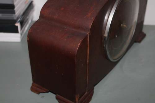 Mantle Clock Not working