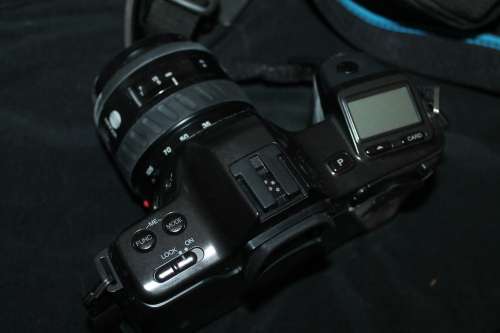 Minolta Dynax 8000i with Minolta 55mm lens