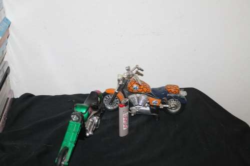 2 Motorbikes