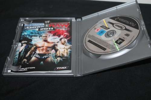 Play Station 2 Smack Down VS Raw 2011