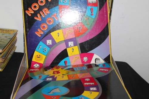 Noot Vir Noot Board Game