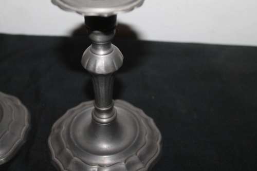 2 Candle Stck Holders