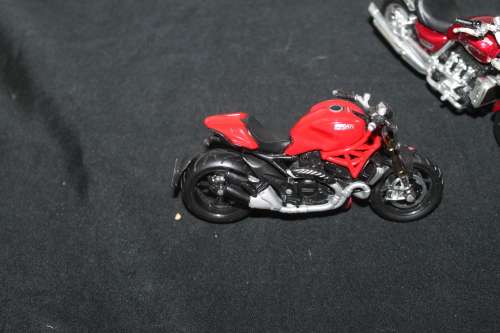 2 Bikes