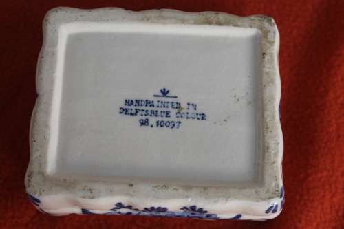 Delft trinket Box