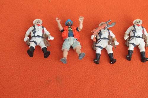 Dino Quest 4 Figures