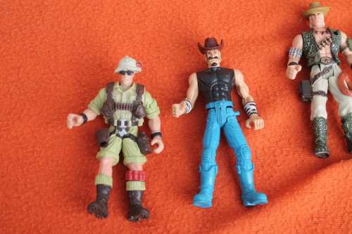4 Action Figures