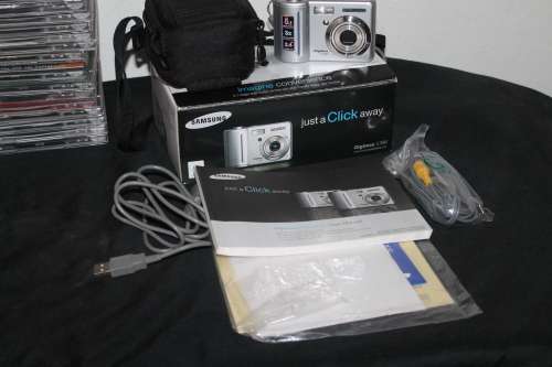 Samsung Digimax S500 Boxed