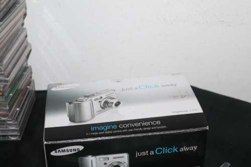 Samsung Digimax S500 Boxed