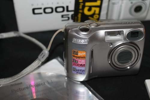Nikon Coolpix 5600