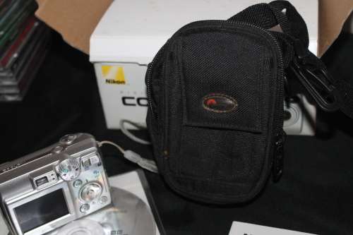 Nikon Coolpix 5600