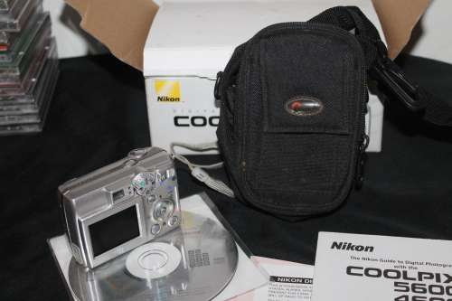 Nikon Coolpix 5600