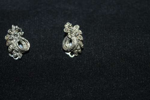 Vintage Marcasite   Clip on earrings
