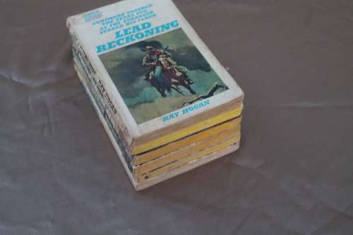6 Ray Hogan Western`s