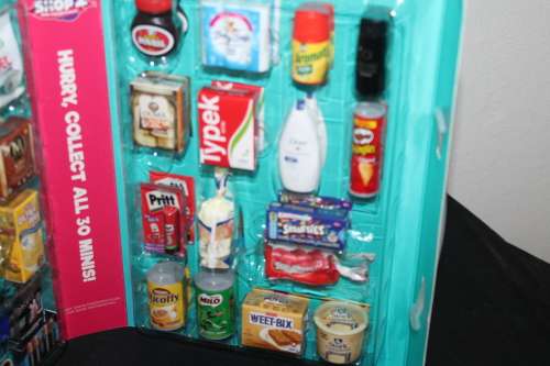 Checkers Little Shop 2 Complete in case