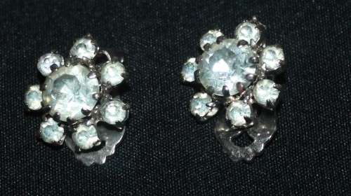 Vintage Clip on Earings