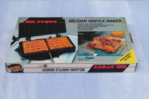Cast Iron Belgian Waffle Maker