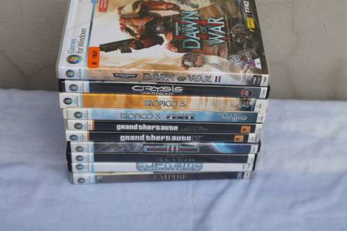 10 Assorted PC Games